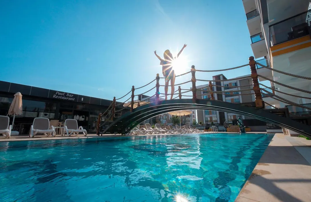 Elysium Deluxe Suites Antalya-1