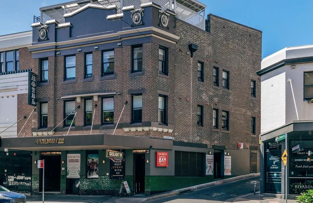 Gaslight Inn - Adults Only-1