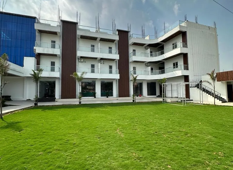 Aks International Hotel And Resort-1