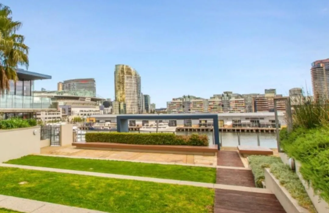 Docklands Cosy 1-Bedroom Apartment With Wifi, Gym, Pool & Garden Terrace.-1