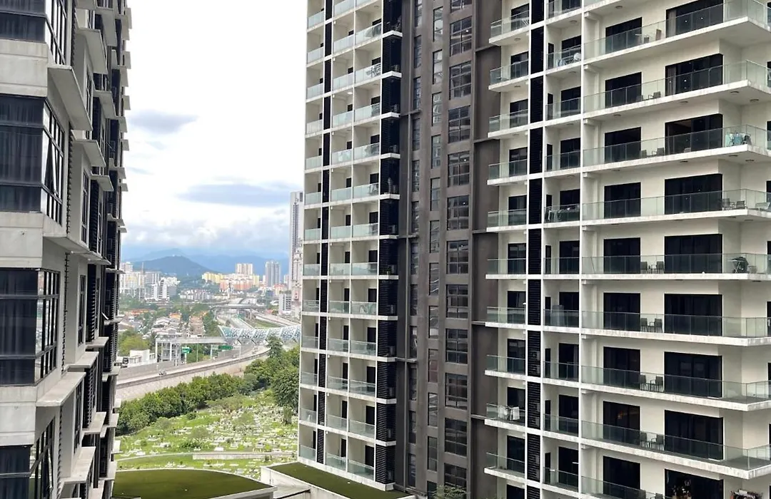 Mercu Summer Suites Bernice Klcc-1