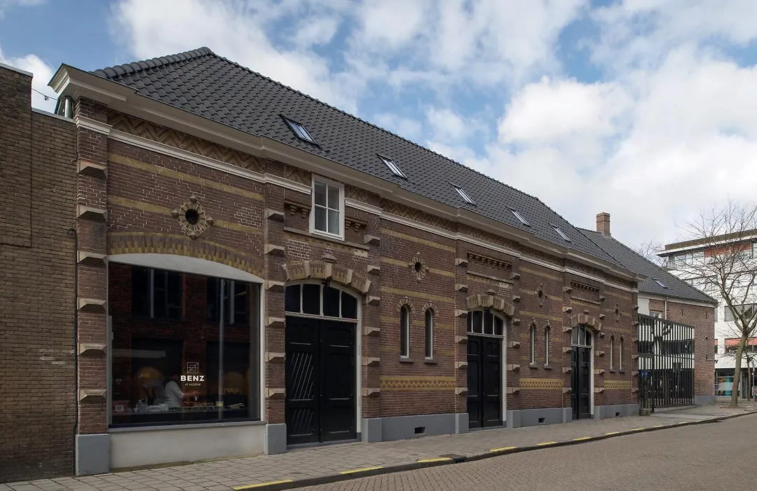 Kazerne Hotel - Member of Design Hotels-1