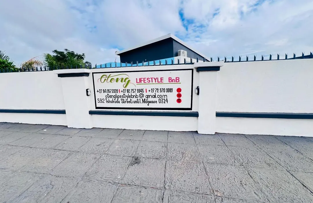 Oteng Lifestyle Bnb-1