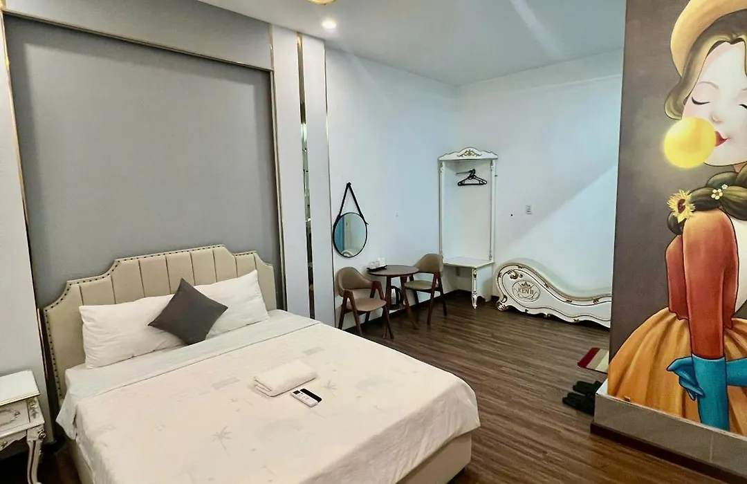 Vip Hotel-1