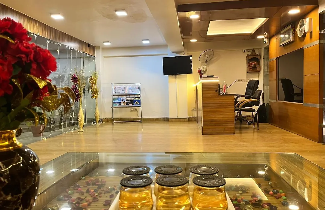 Hotel Trio Intercontinental - Patel Nagar-1
