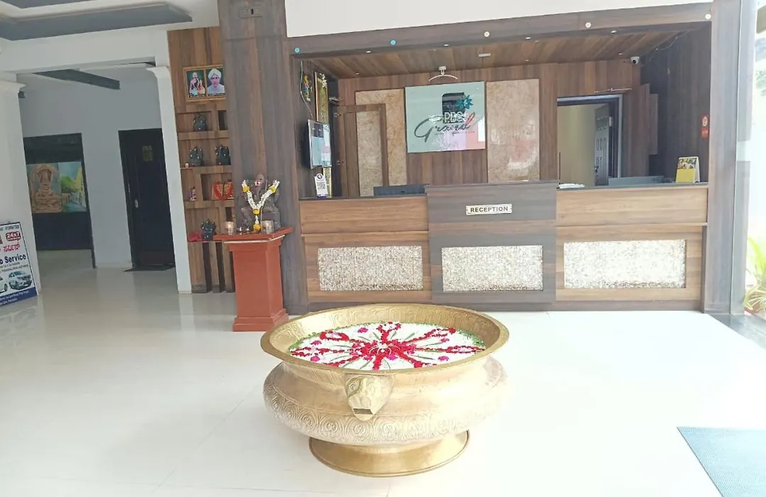 Hotel Pbs Grand-1