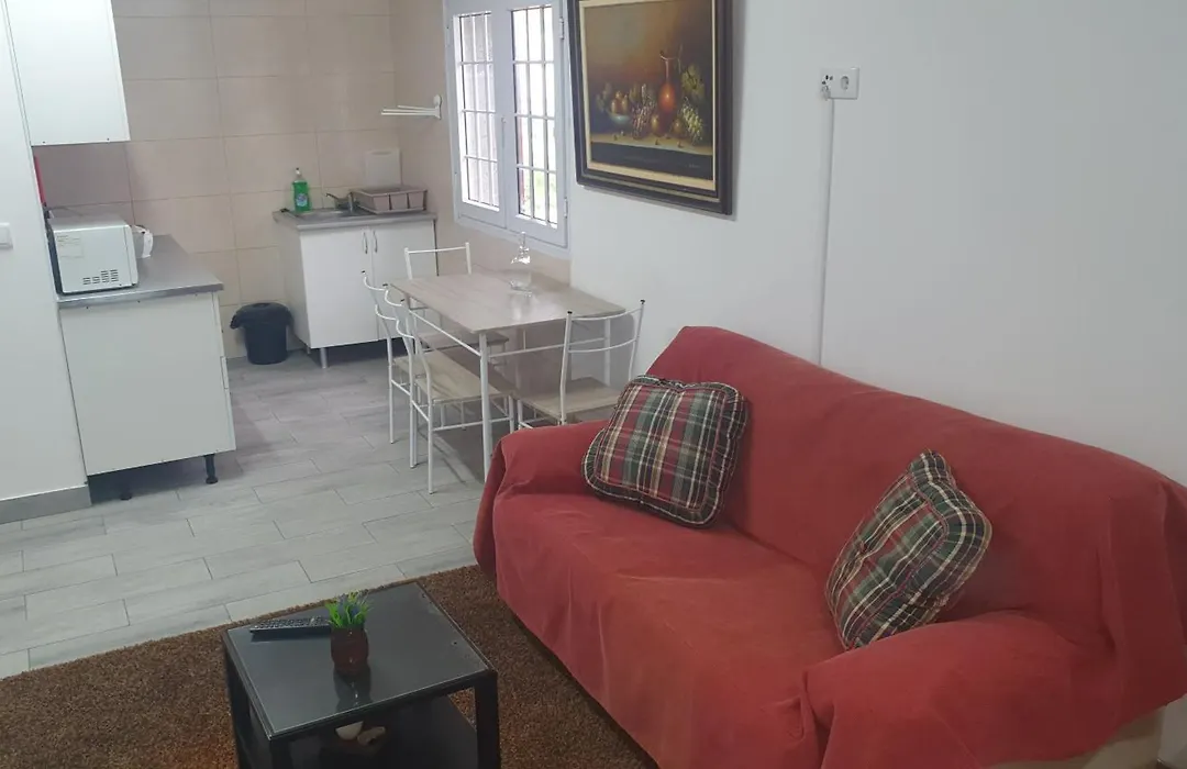Vitorino De Nemesio Guesthouse-1