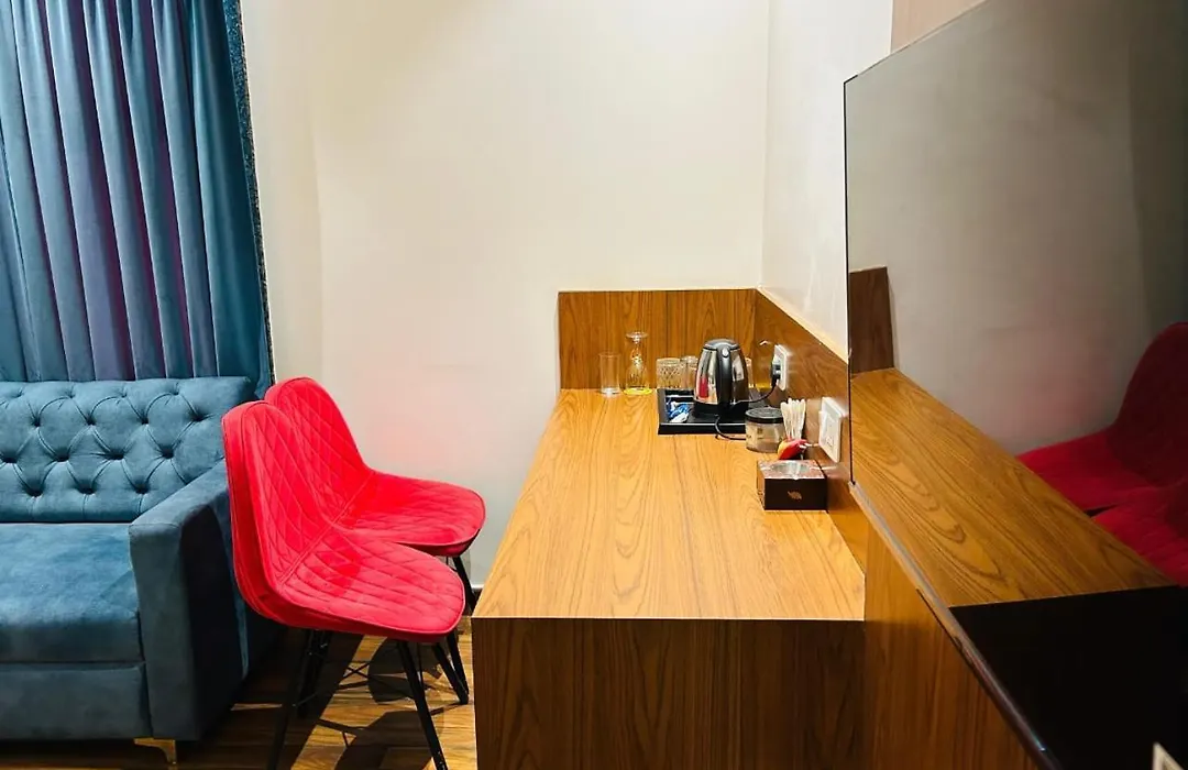 Hotel Swarn Bhoomi-1