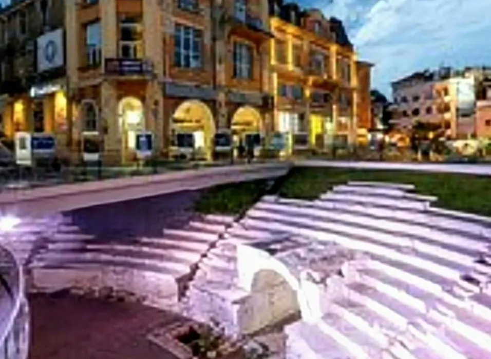 Downtown - Han Teo Suites - Center Plovdiv - Kapana Art District-1