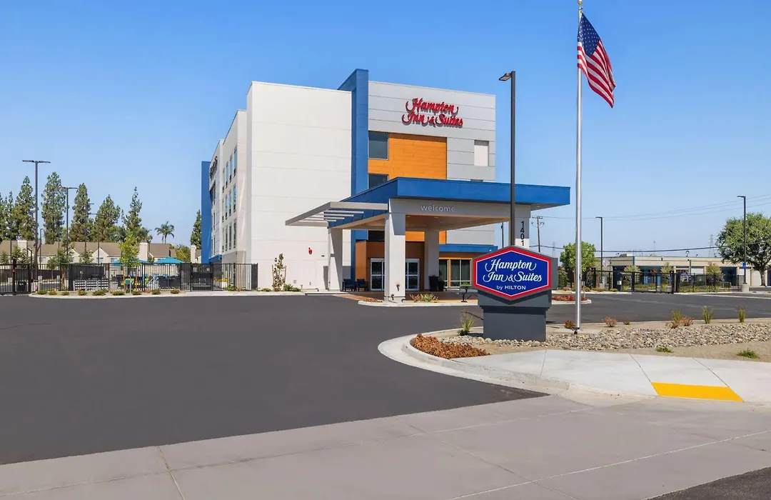 Hampton Inn & Suites Bakersfield Central-1