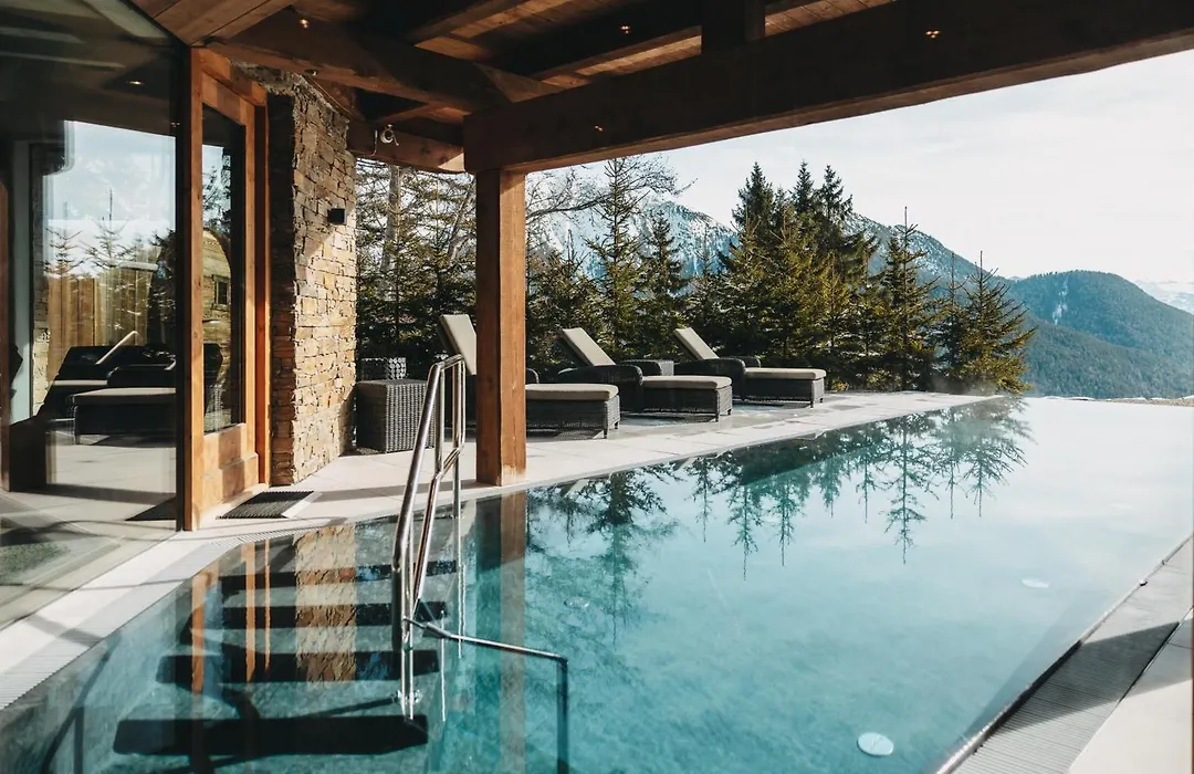 Chalet G12 - Mountain Luxury Apartments By Peak Stay-1