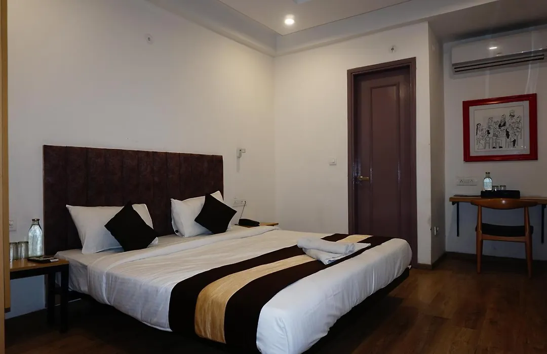 Tipsyy Inn 018-1