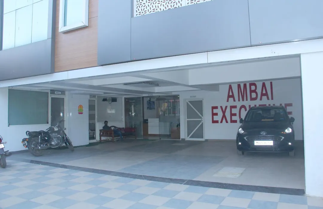 Hotel Ambai Executive-1