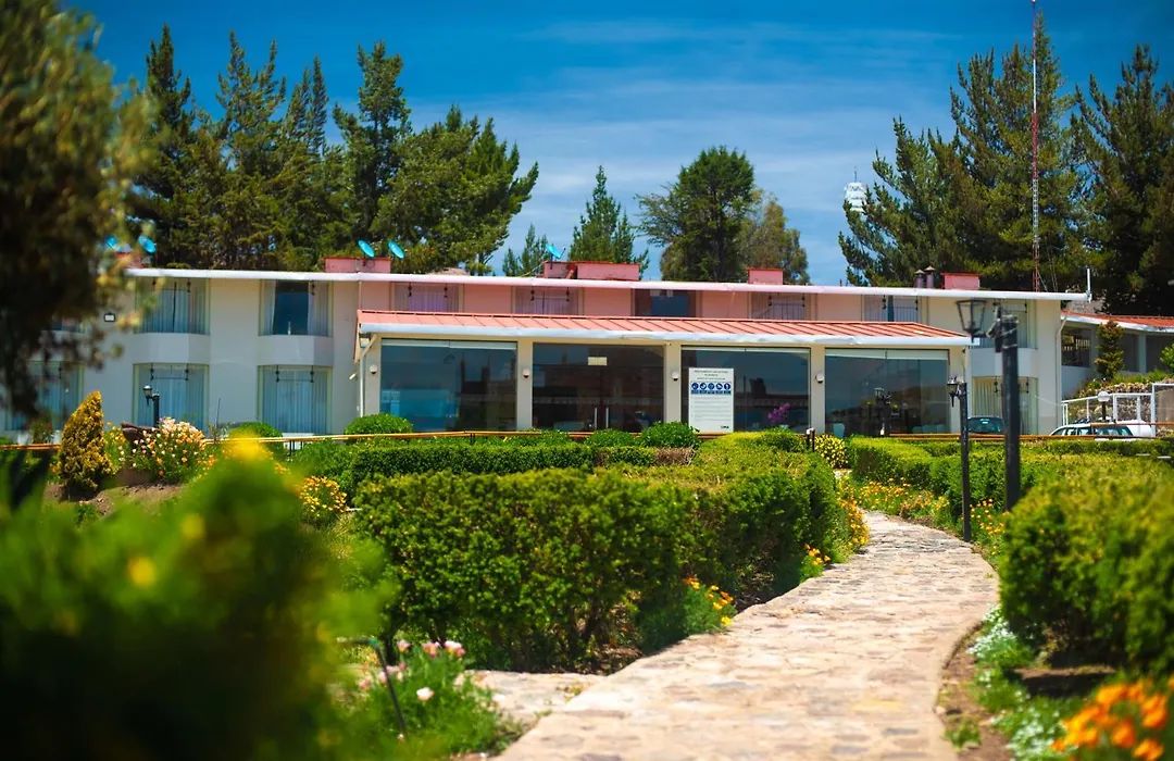 Lake Titicaca Hotel-1