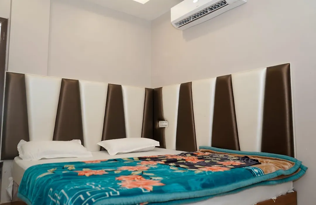 Hotel Pleasure-1