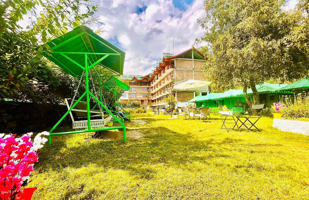 Hotel Himalayan Classic, Manali-1