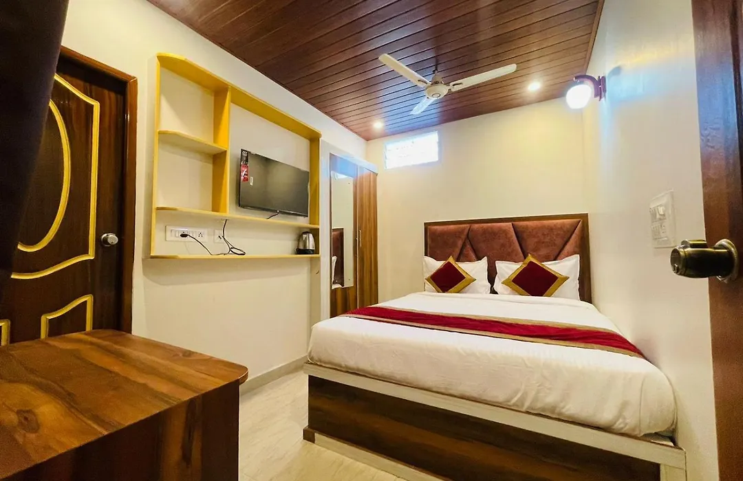 Hotel Boss Palace-1