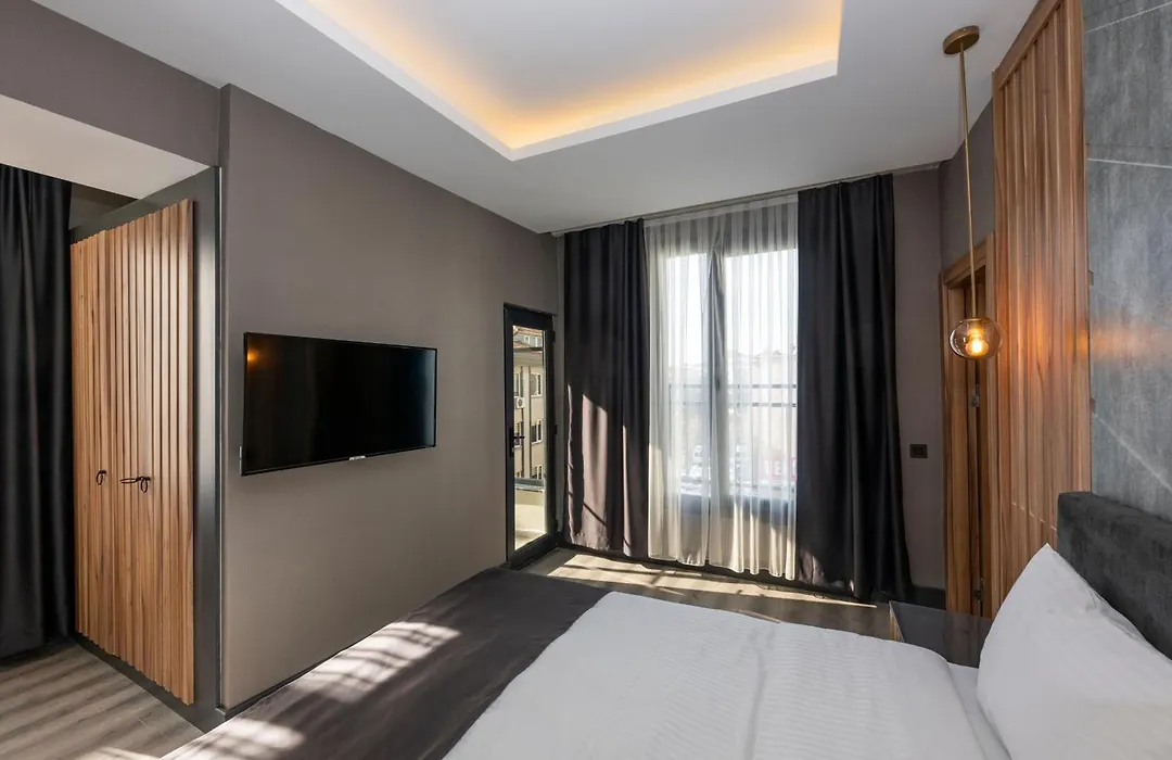 The Nirvanas Hotel-1
