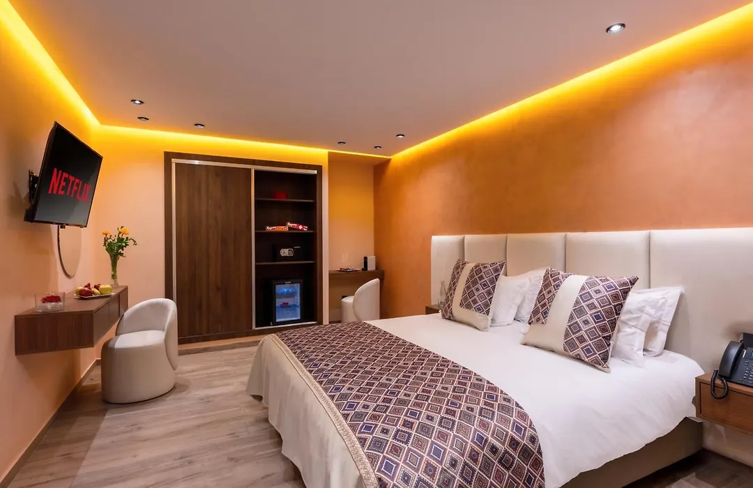 Swiss Continental Hotel-1