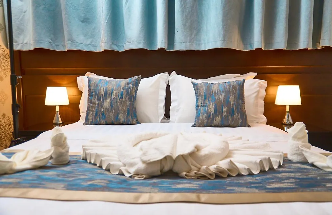 Selat Al Bait Hotel-1