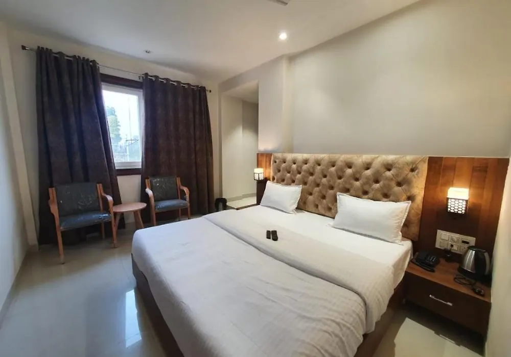 Hotel Scarlet-1