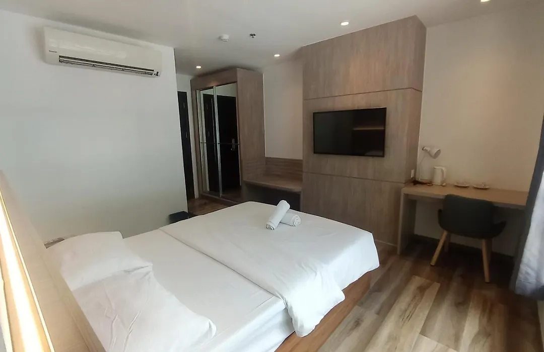 Mc Hotel Fairview-1