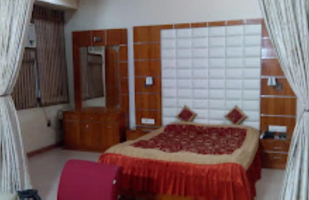 Hotel Raja Seth , Kanpur-1