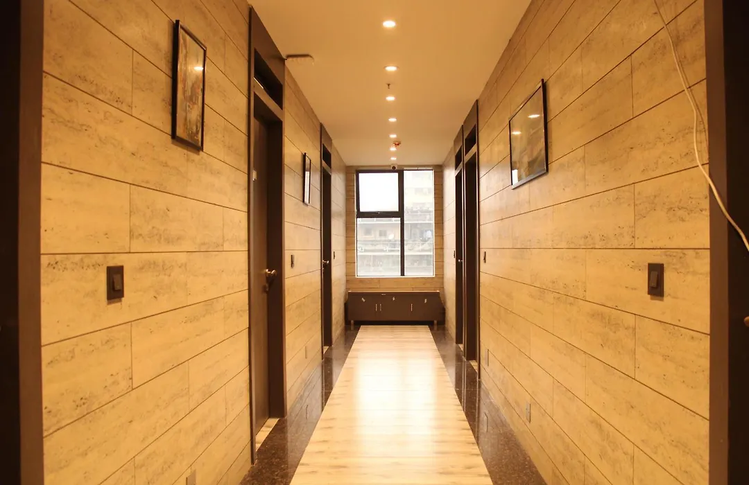 Hotel 16 Avenue-1