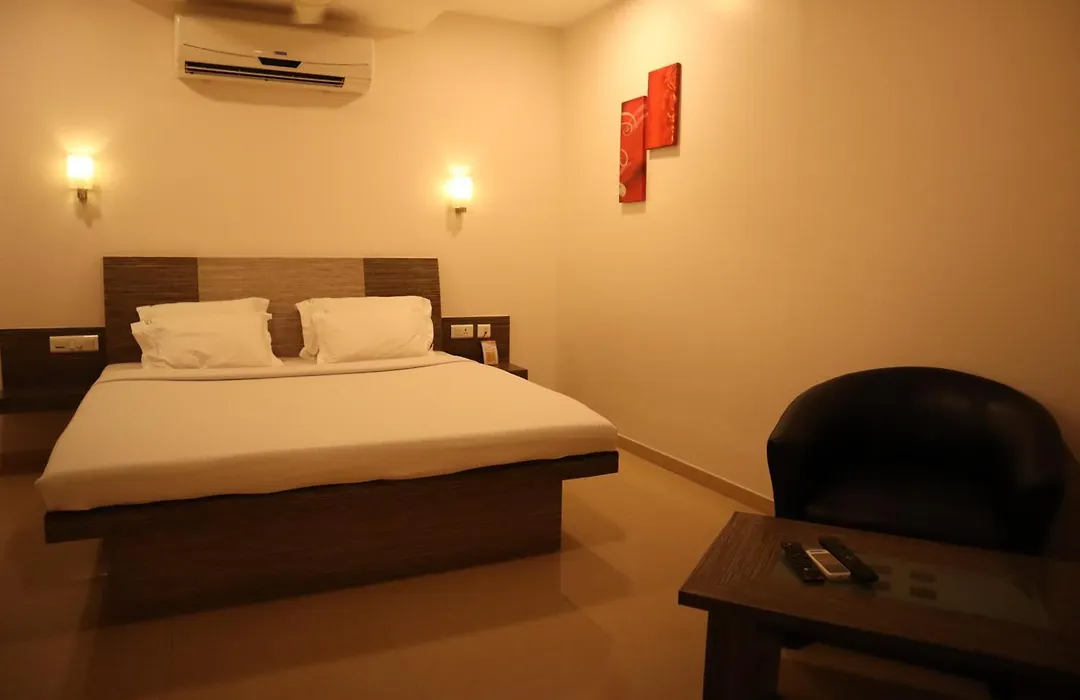 Hotel Maniam Classic East Wing-1