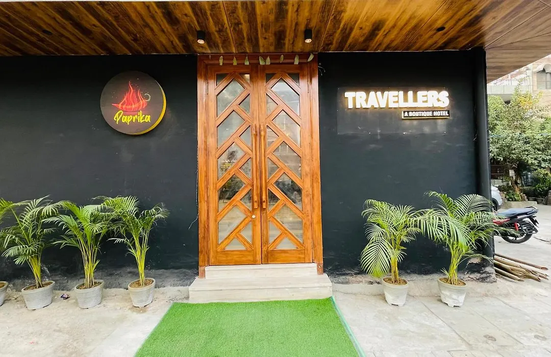 Travellers Hotel-1