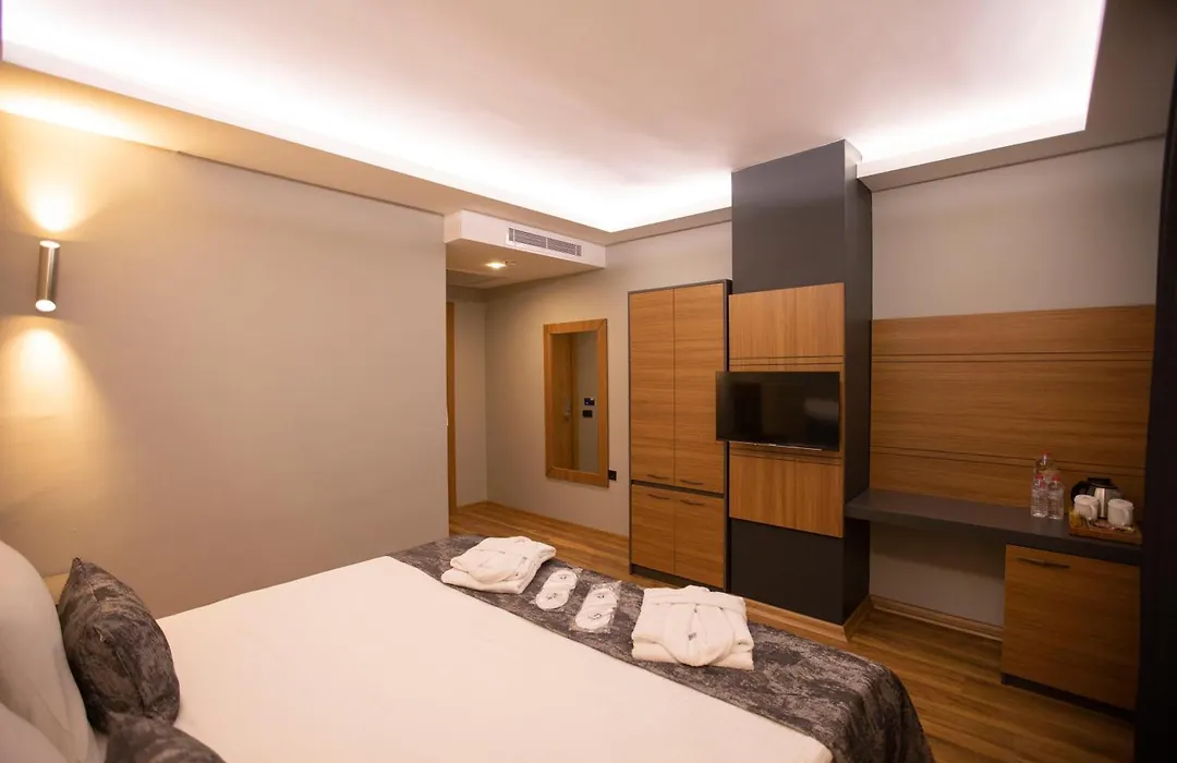 Divares Luxury Hotel-1