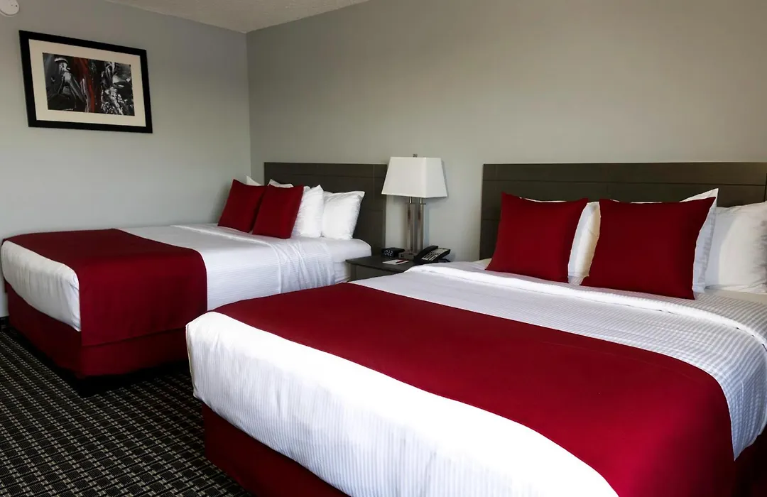 Paradise Inn & Conference Centre-1