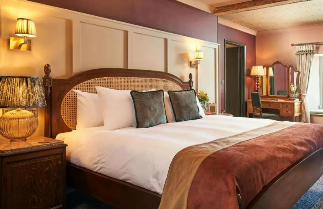 The Wellington Hotel-1