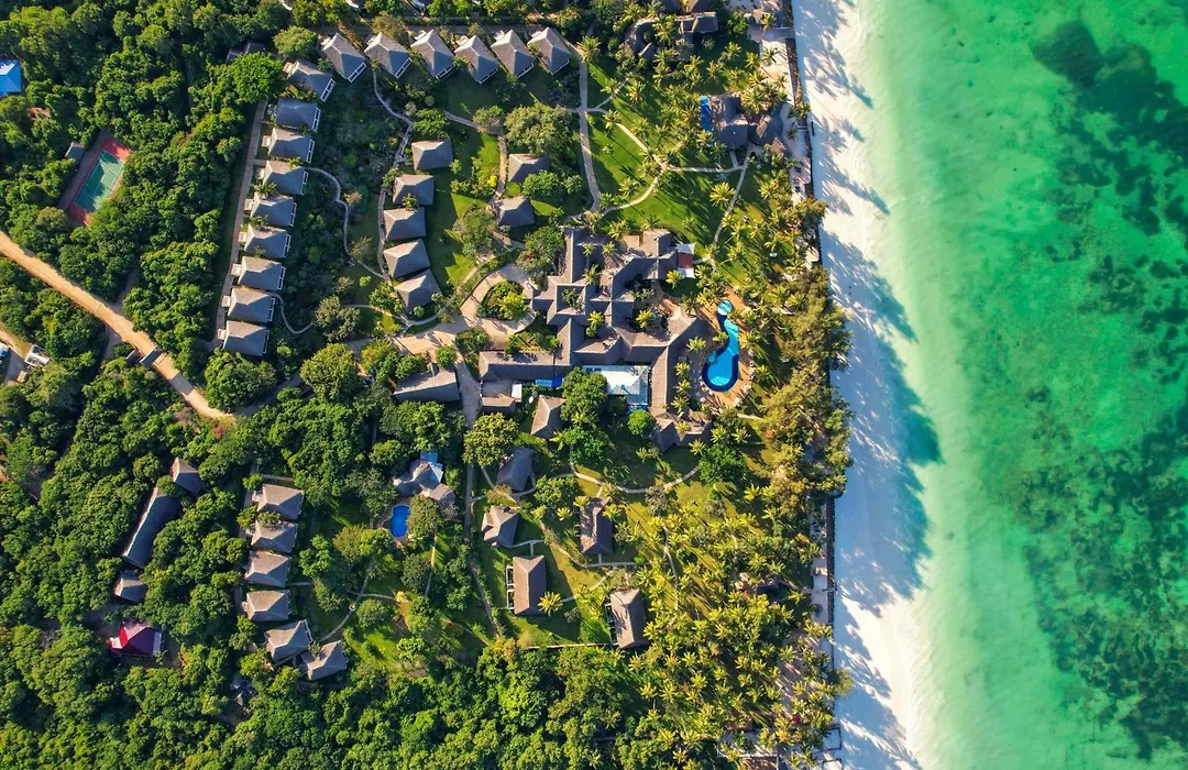 Bluebay Beach Resort & Spa-1