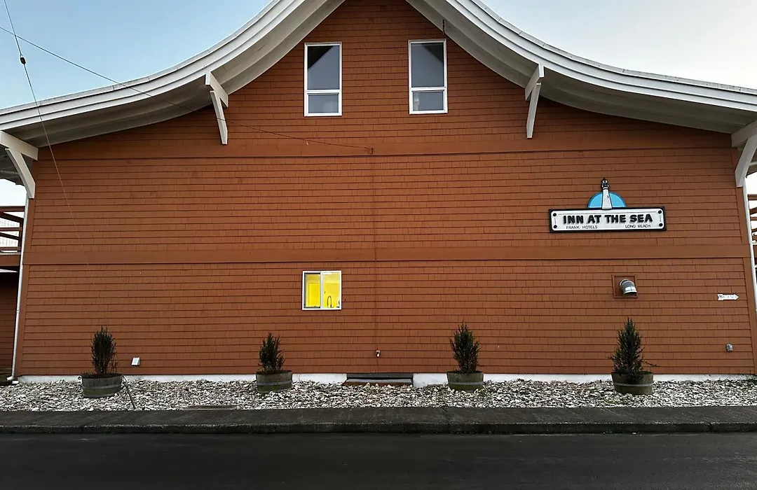 Inn At The Sea-1