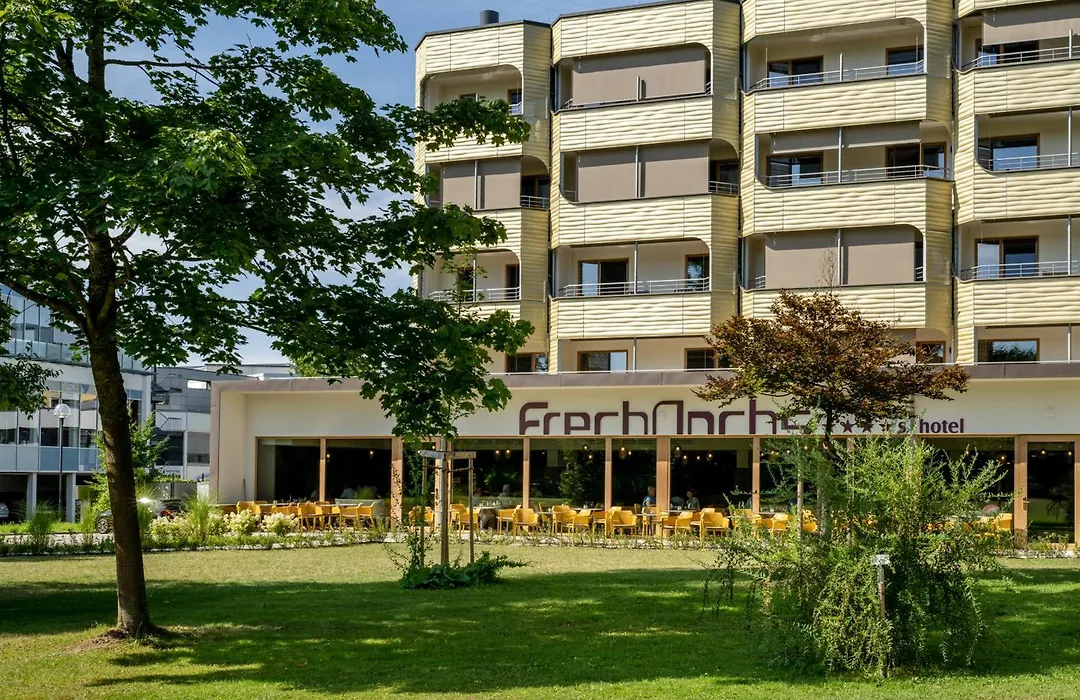 Hotel FrechDachs-1