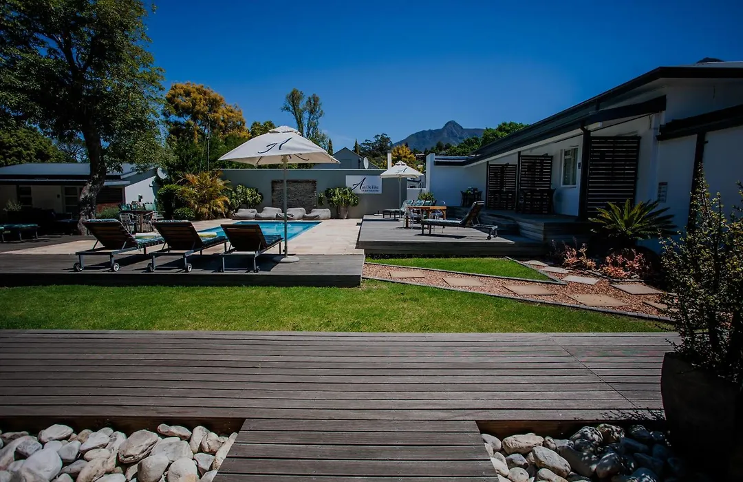 Aan De Eike Guest House-1