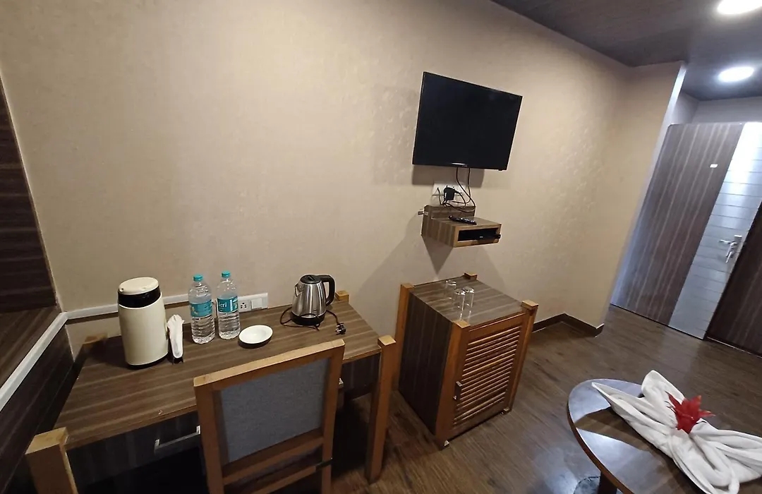 Hotel Park Residency-1