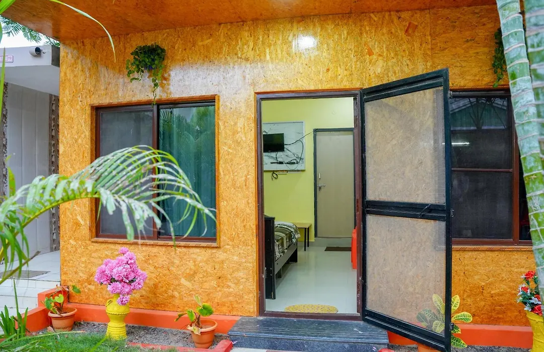 Lotus Pond Resort & Spa-1