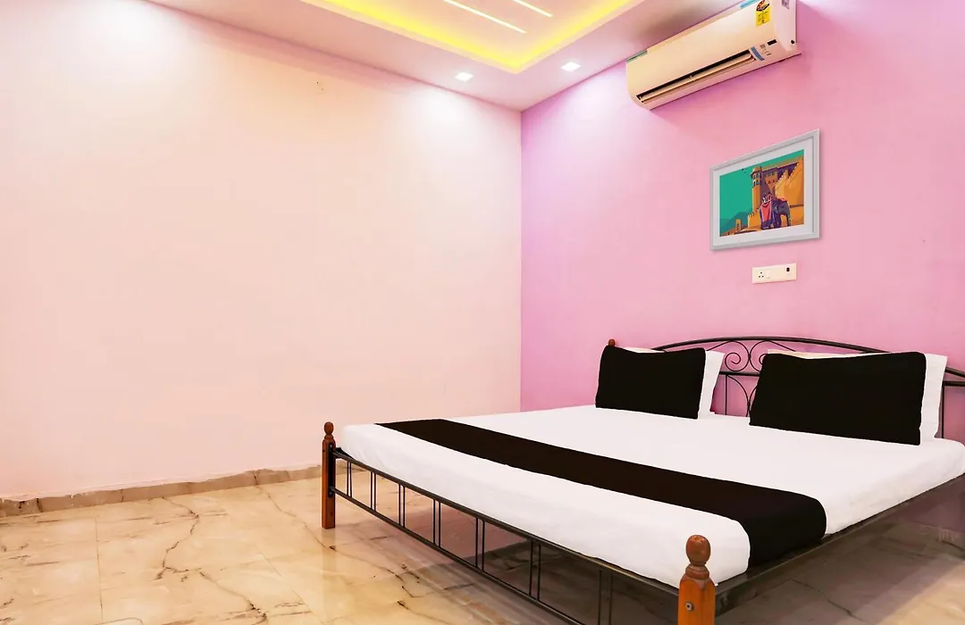 Hotel O Rajendra Palace-1