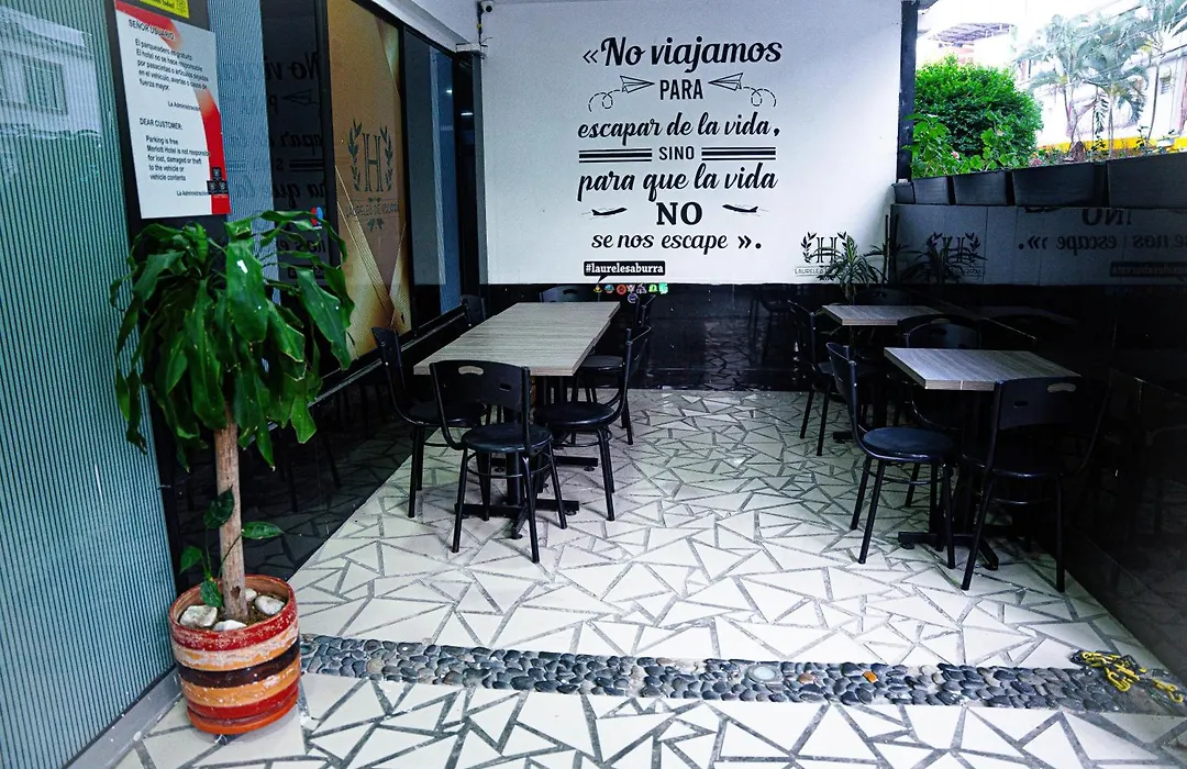 Hotel Laureles De Aburra-1