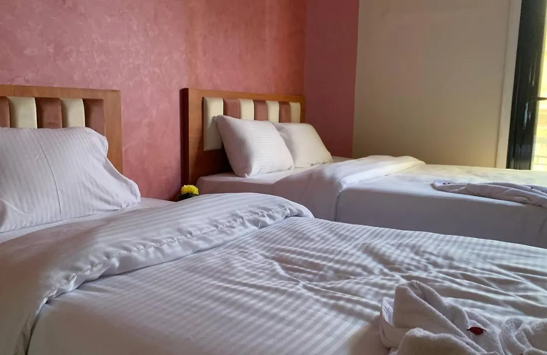 Garden City Hotel-1