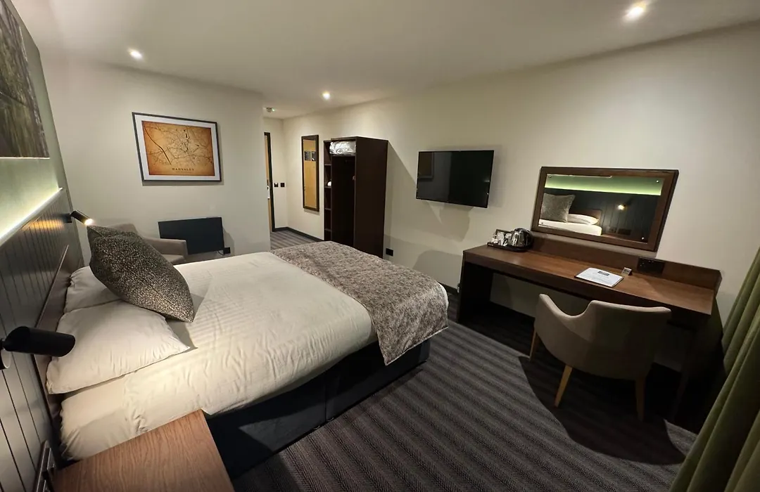 Hotel Nineteen-1