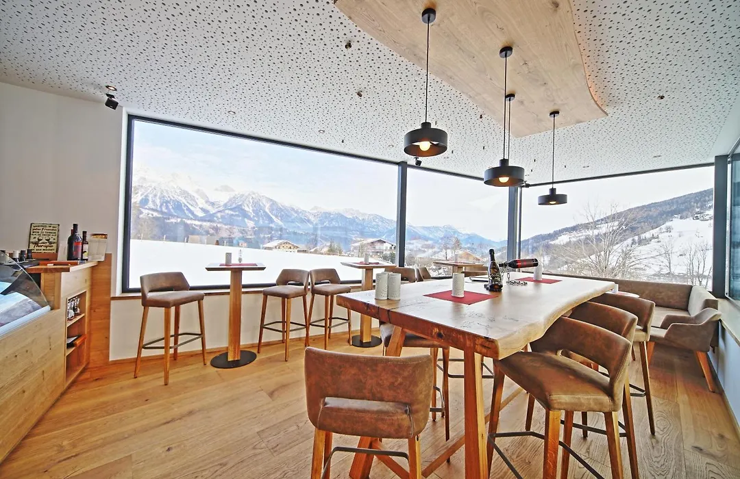 Hotel-Cafe Perner-1
