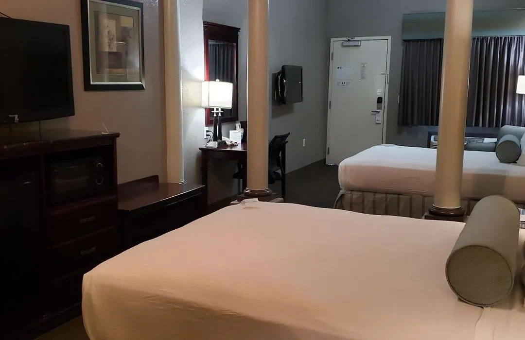 Best Western Plus Main Street Inn-1
