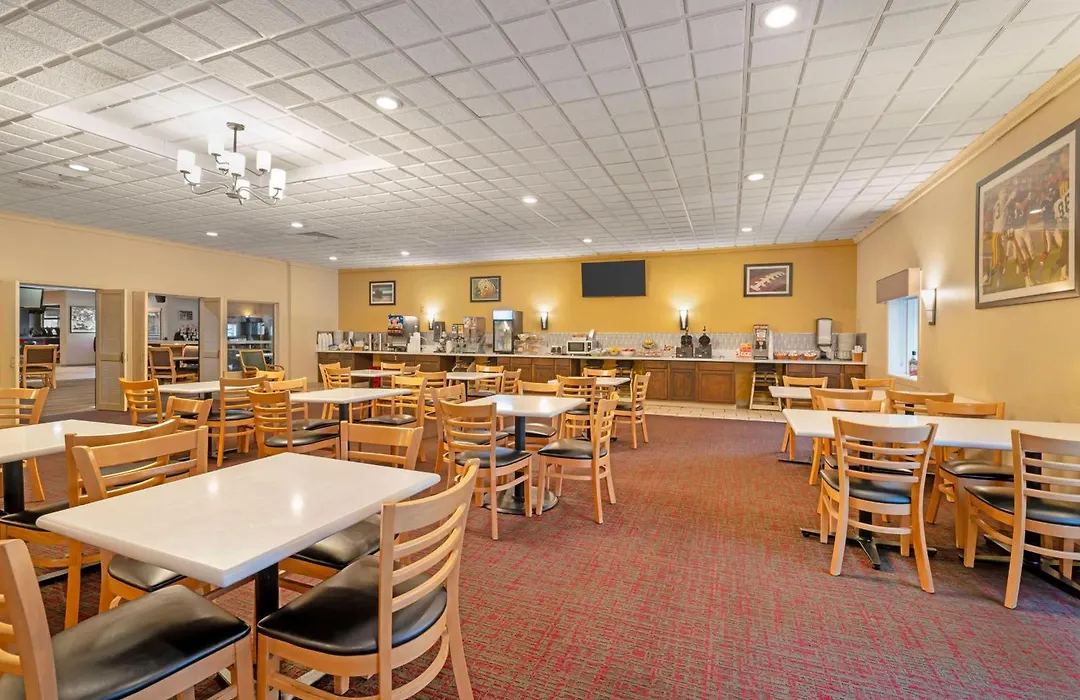 Best Western Green Bay Inn And Conference Center-1