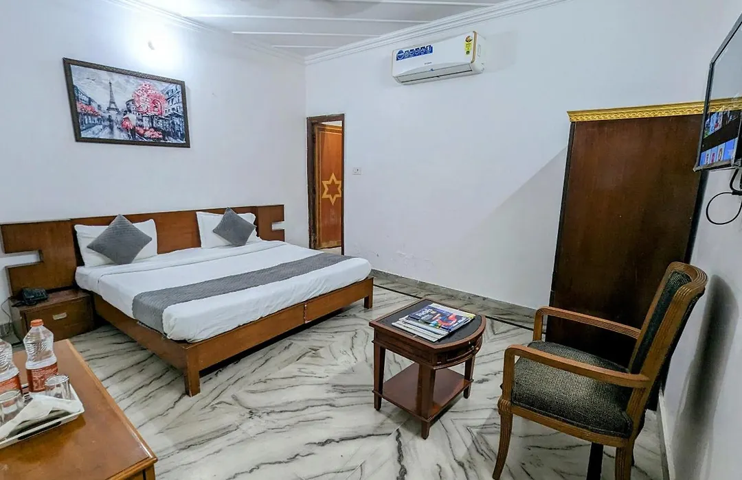 Hotel Lecston @Yashobhoomi Dwarka Sector - 25 Metro Station-1