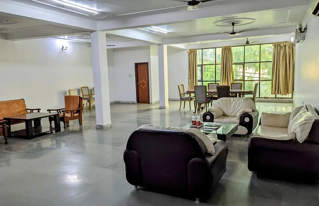 Hotel Lecston @Yashobhoomi Dwarka Sector - 25 Metro Station-1