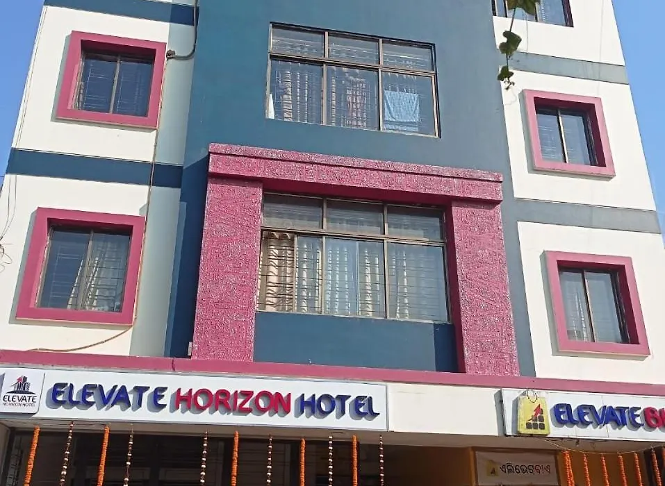Elevate Horizon Hotel-1
