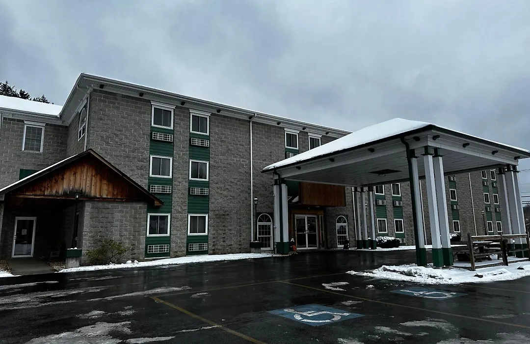 Westgate Inn-1